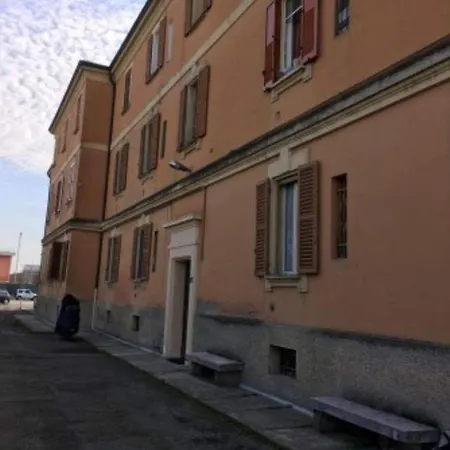 B&B Bologna Station-3